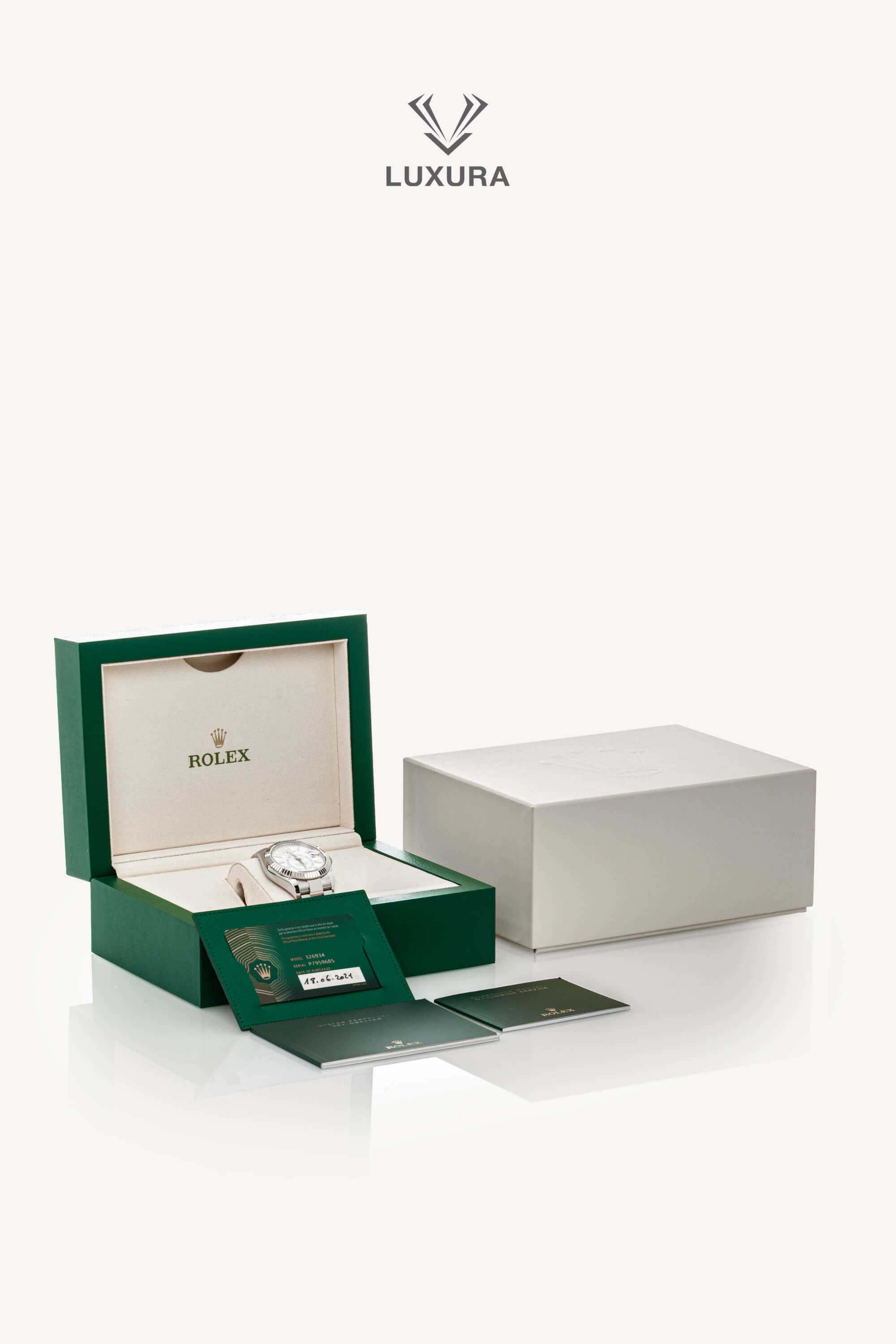 <span style="font-size: 10px;letter-spacing: .15em">HARD TO FIND</span><br> <strong>ROLEX</strong><br> <div style="margin-top:10px;font-size:16px">Sky-Dweller Oyster Perpetual 42mm White Dial Oystersteel and White Gold</div><br> - Image 4