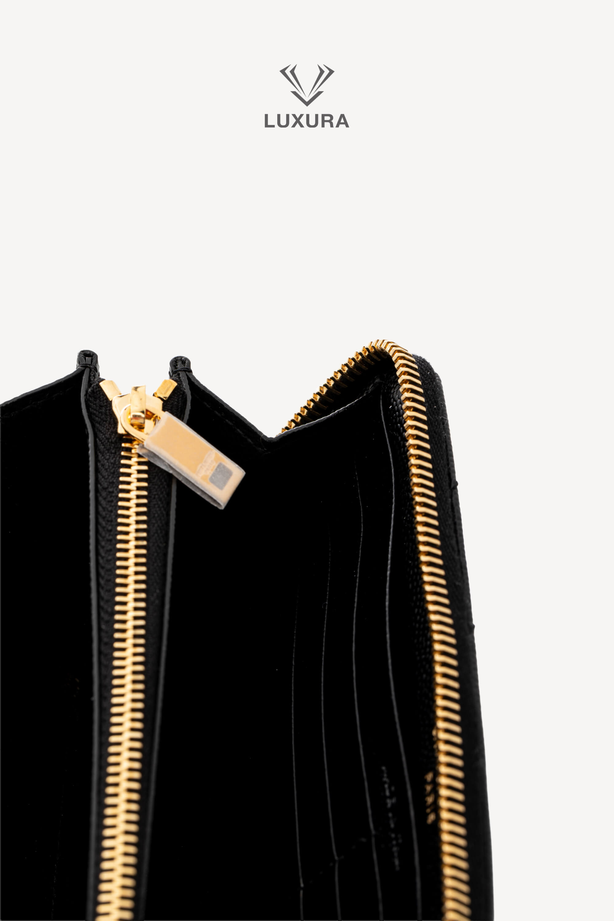 <span style="font-size: 10px;letter-spacing: .15em">BEST DEAL</span><br> <strong>SAINT LAURENT</strong><br> <div style="margin-top:10px;font-size:16px">Cassandre Matelasse Zip Around Wallet in Grain de Poudre Leather Black</div><br> - Image 14