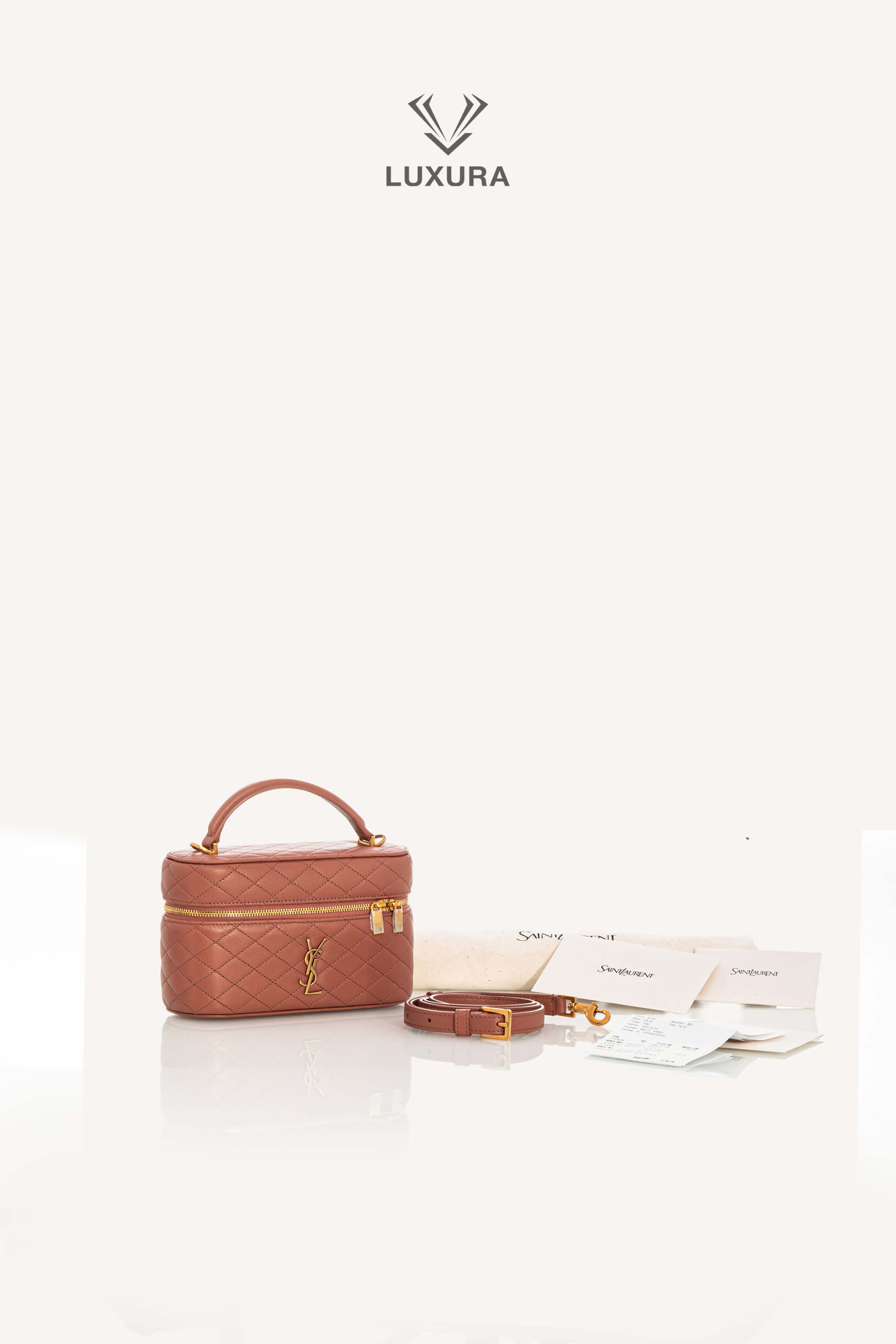 <span style="font-size: 10px;letter-spacing: .15em">BEST DEAL</span><br>            <strong>SAINT LAURENT</strong><br>            <div style="margin-top:10px;font-size:16px">Gaby Vanity Mini Bag in Lambskin Barely Pink</div><br> - Image 2