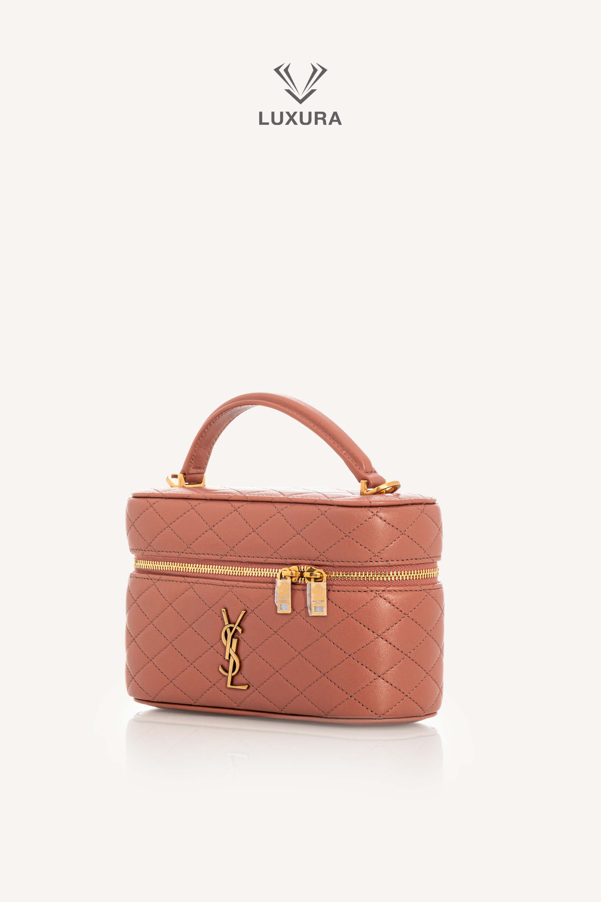 <span style="font-size: 10px;letter-spacing: .15em">BEST DEAL</span><br>            <strong>SAINT LAURENT</strong><br>            <div style="margin-top:10px;font-size:16px">Gaby Vanity Mini Bag in Lambskin Barely Pink</div><br> - Image 8