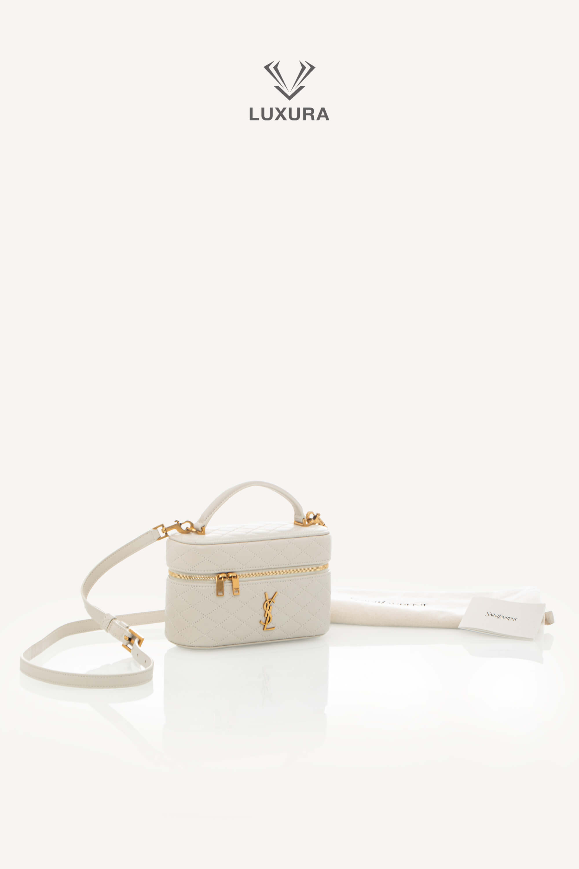 <span style="font-size: 10px;letter-spacing: .15em">NEW COLLECTION</span><br> <strong>SAINT LAURENT</strong><br> <div style="margin-top:10px;font-size:16px">Gaby Vanity Mini Quilted Leather Shoulder Bag Off-White</div><br> - Image 5