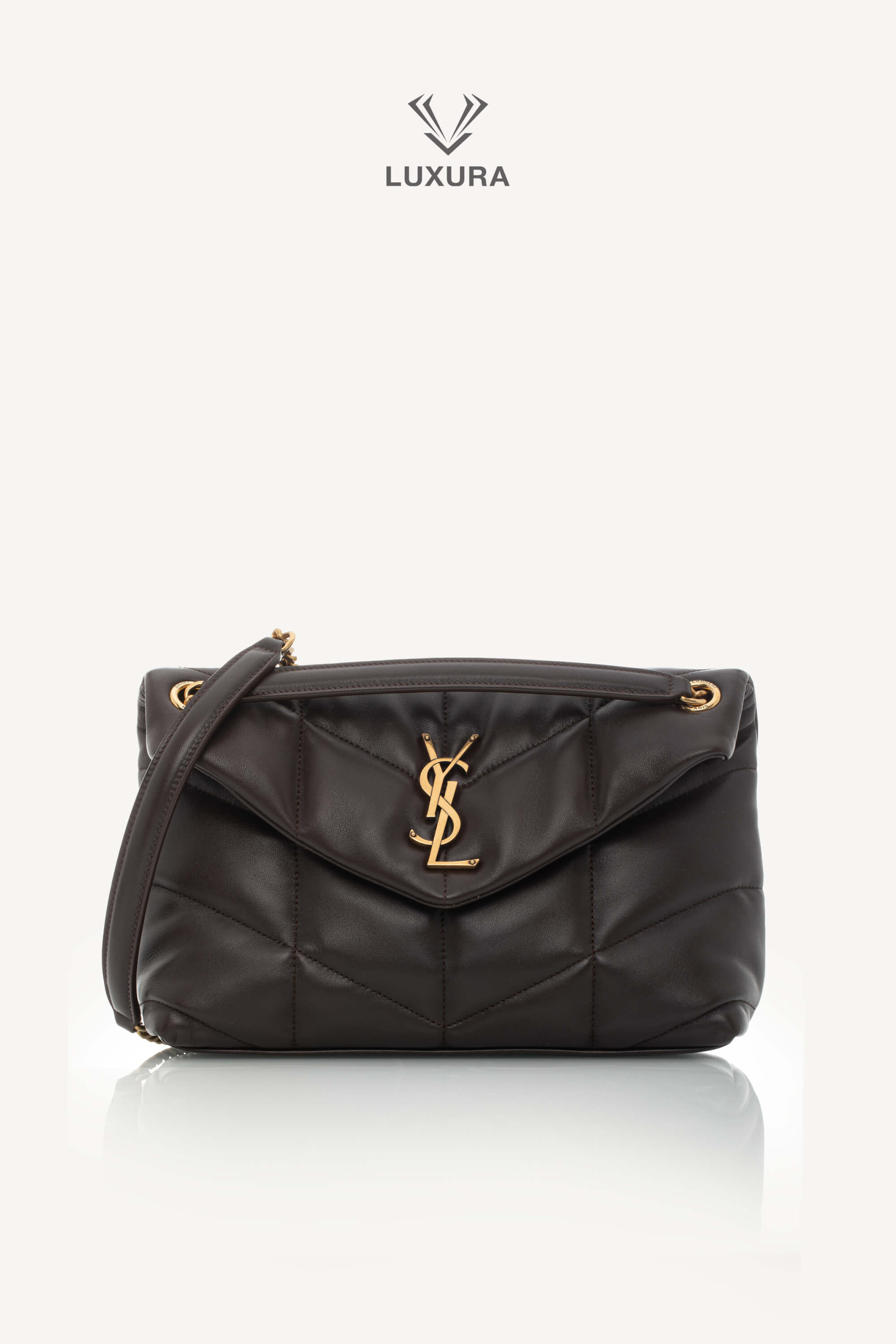 <span style="font-size: 10px;letter-spacing: .15em">HARD TO FIND</span><br> <strong>SAINT LAURENT</strong><br> <div style="margin-top:10px;font-size:16px">Puffer Small Matelasse Leather Shoulder Bag Dark Sweet Choco</div><br>