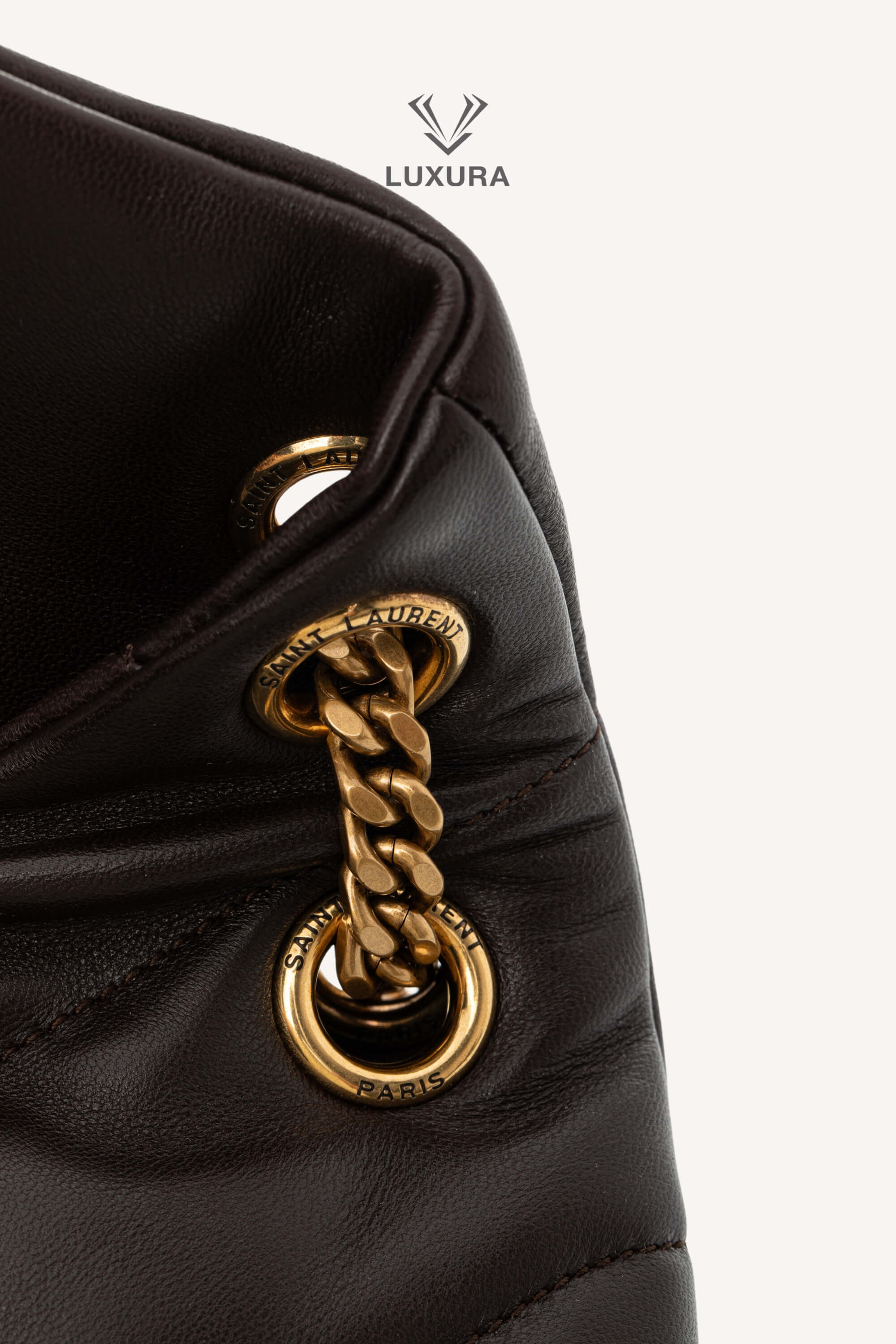 <span style="font-size: 10px;letter-spacing: .15em">HARD TO FIND</span><br> <strong>SAINT LAURENT</strong><br> <div style="margin-top:10px;font-size:16px">Puffer Small Matelasse Leather Shoulder Bag Dark Sweet Choco</div><br> - Image 16