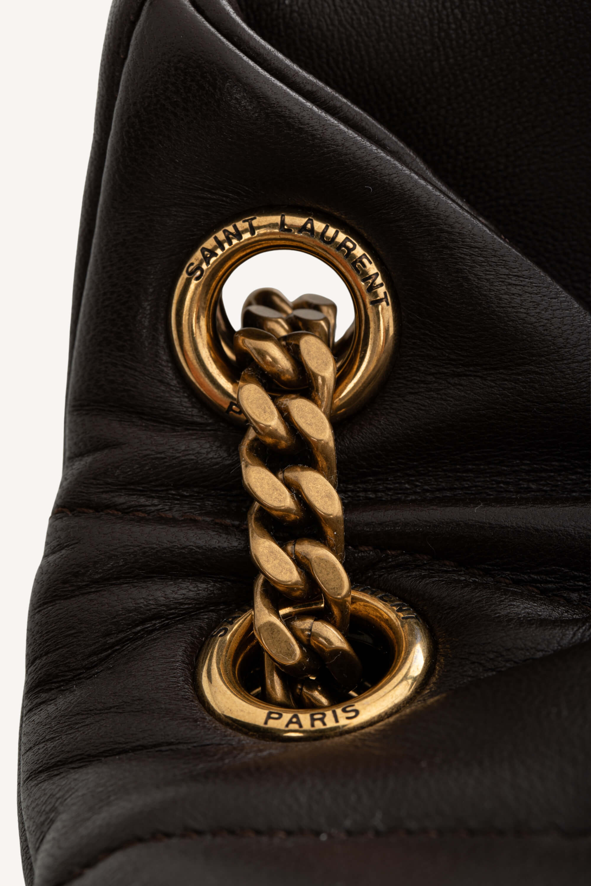 <span style="font-size: 10px;letter-spacing: .15em">HARD TO FIND</span><br> <strong>SAINT LAURENT</strong><br> <div style="margin-top:10px;font-size:16px">Puffer Small Matelasse Leather Shoulder Bag Dark Sweet Choco</div><br> - Image 13