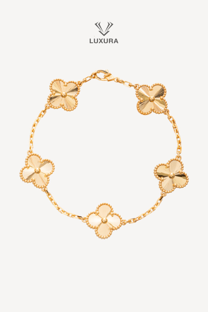 BEST DEAL            VAN CLEEF & ARPELS            Vintage Alhambra Bracelet 5 Motifs Gold Yellow