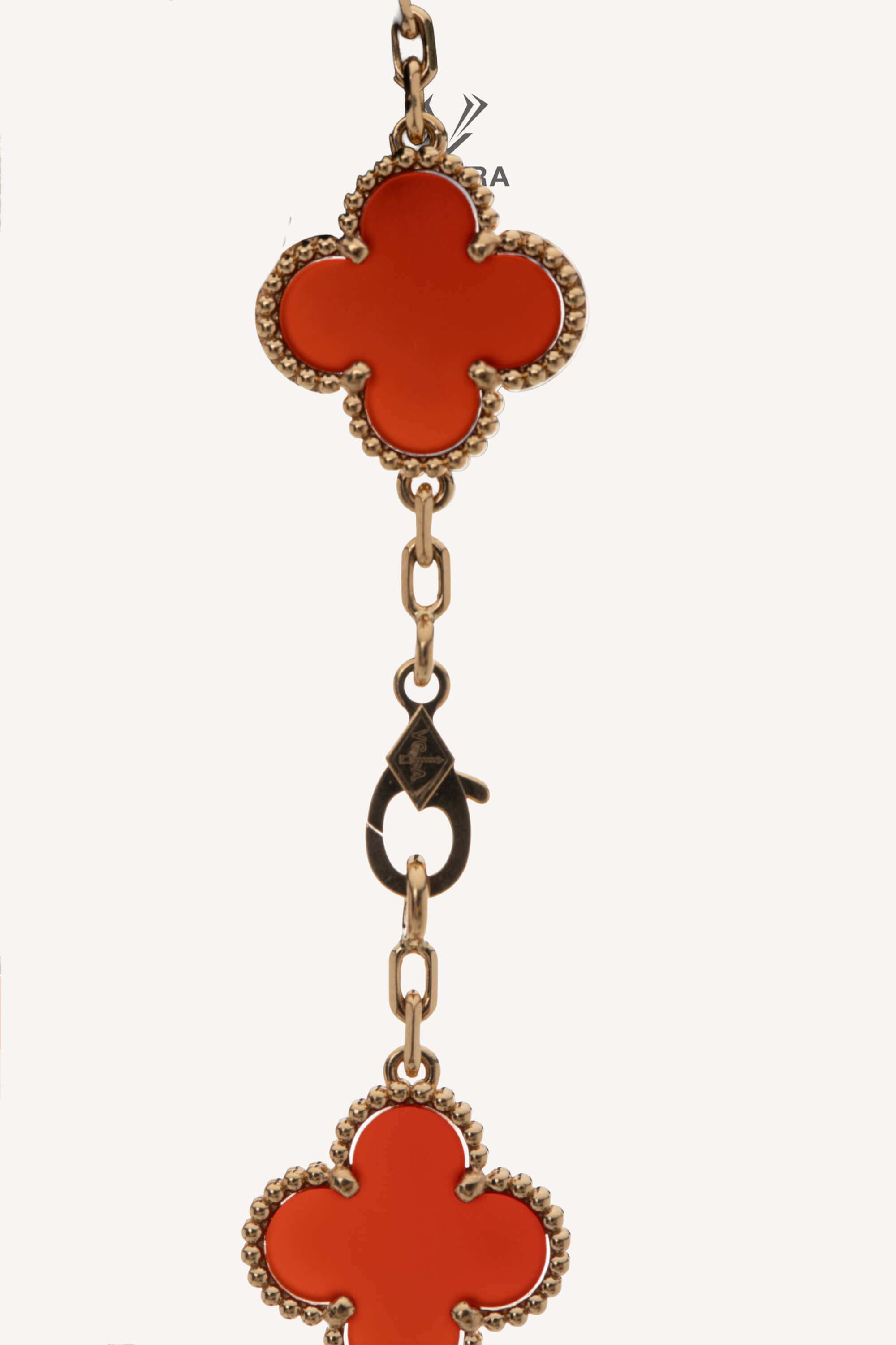 <span style="font-size: 10px;letter-spacing: .15em">HARD TO FIND</span><br> <strong>VAN CLEEF & ARPELS</strong><br> <div style="margin-top:10px;font-size:16px"> 18K Yellow Gold Carnelian Vintage Alhambra Bracelet 5 Motifs</div><br> - Image 17