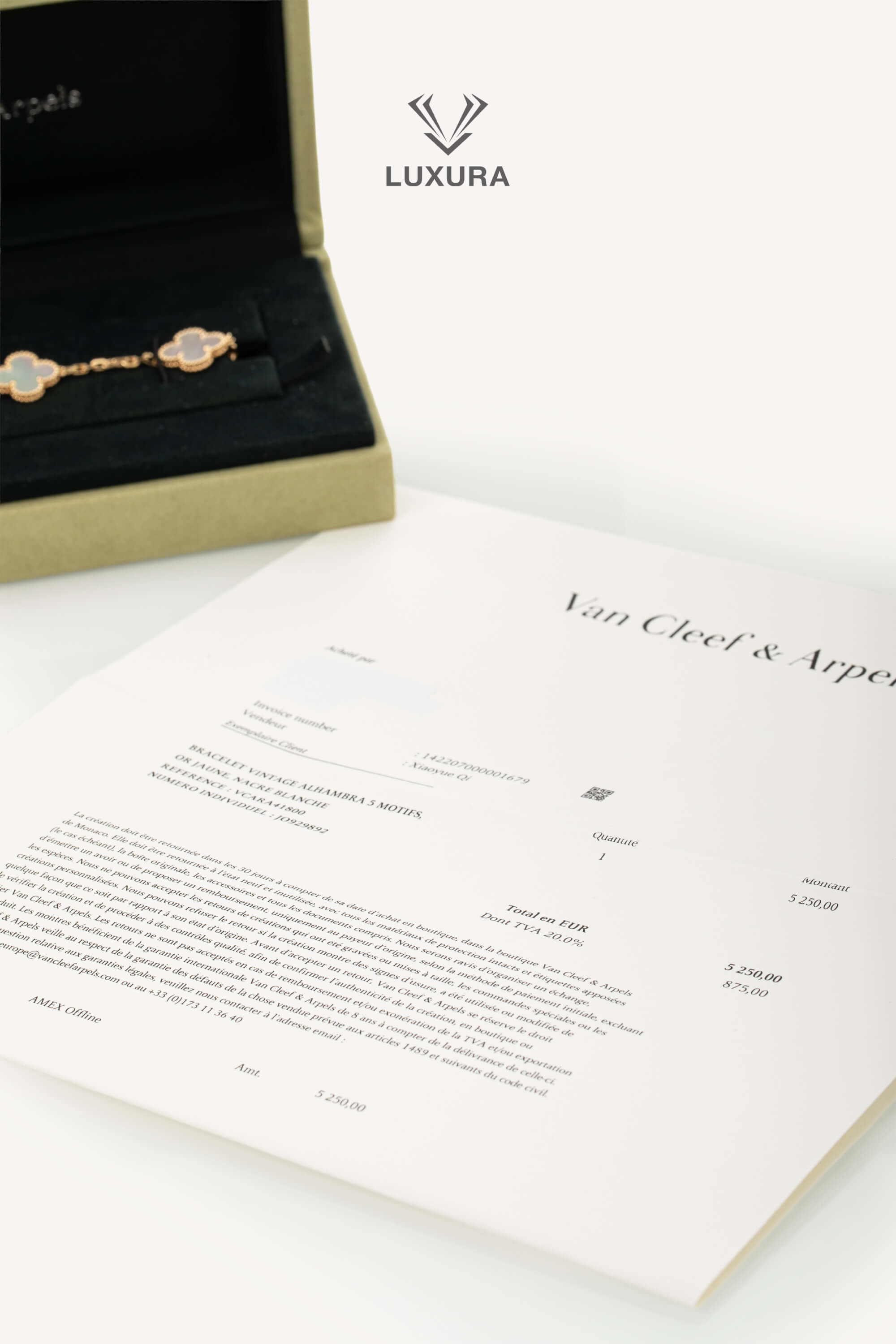 <span style="font-size: 10px;letter-spacing: .15em">HARD TO FIND</span><br> <strong>VAN CLEEF & ARPELS</strong><br> <div style="margin-top:10px;font-size:16px">18K Yellow Gold Mother of Pearl Vintage Alhambra Bracelet 5 Motifs</div><br> - Image 10