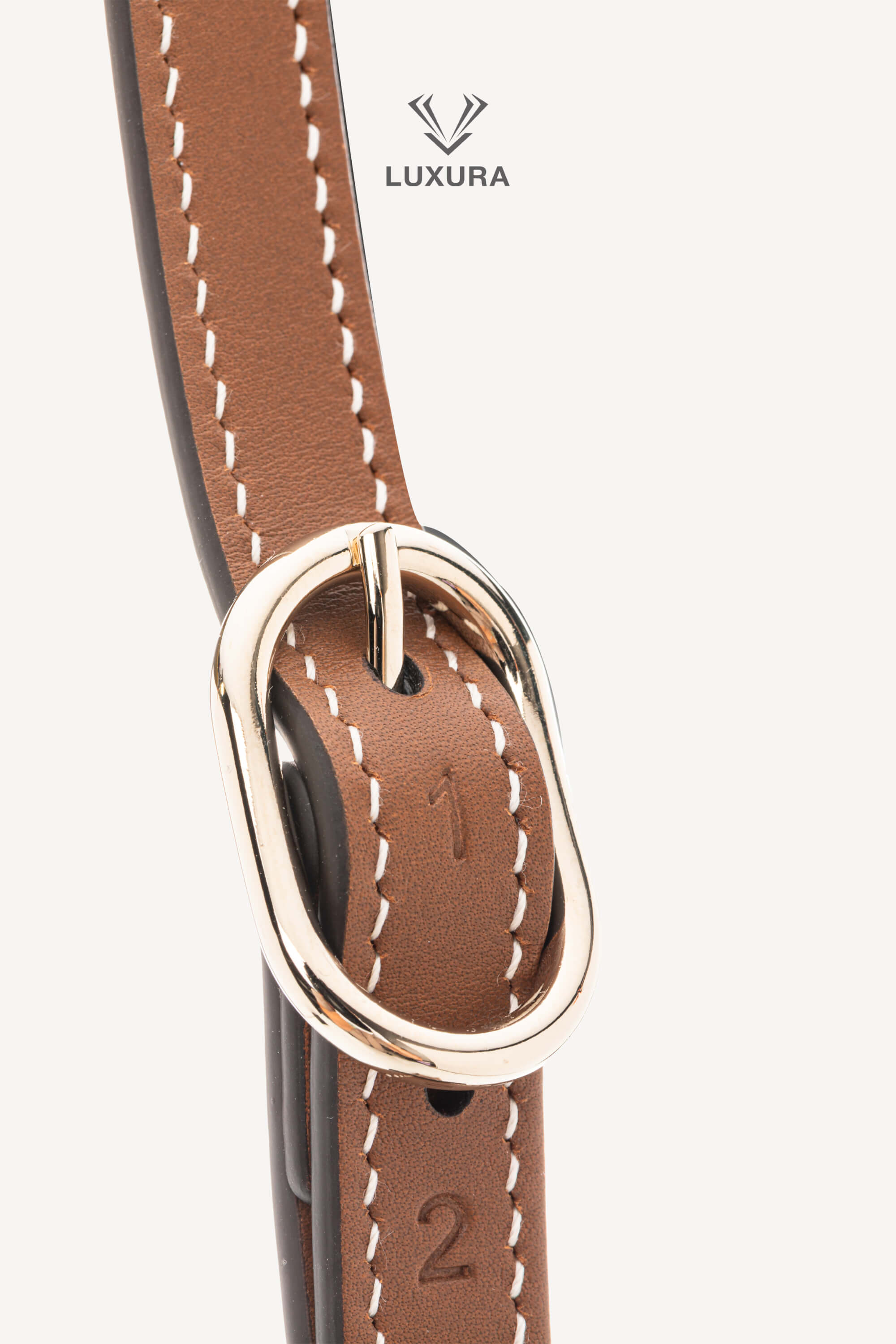 <span style="font-size: 10px;letter-spacing: .15em">NEW COLLECTION</span><br> <strong>GUCCI</strong><br> <div style="margin-top:10px;font-size:16px">Padlock Medium Top Handle Bag Beige-Brown GG Fabric</div><br> - Image 24
