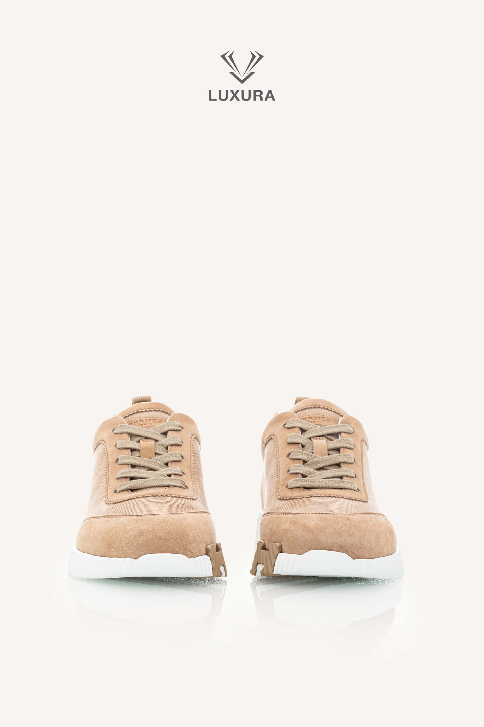 <span style="font-size: 10px;letter-spacing: .15em">HARD TO FIND</span><br> <strong>HERMES</strong><br> <div style="margin-top:10px;font-size:16px">Bouncing Sneaker Beige Camel 39</div><br> - Image 8