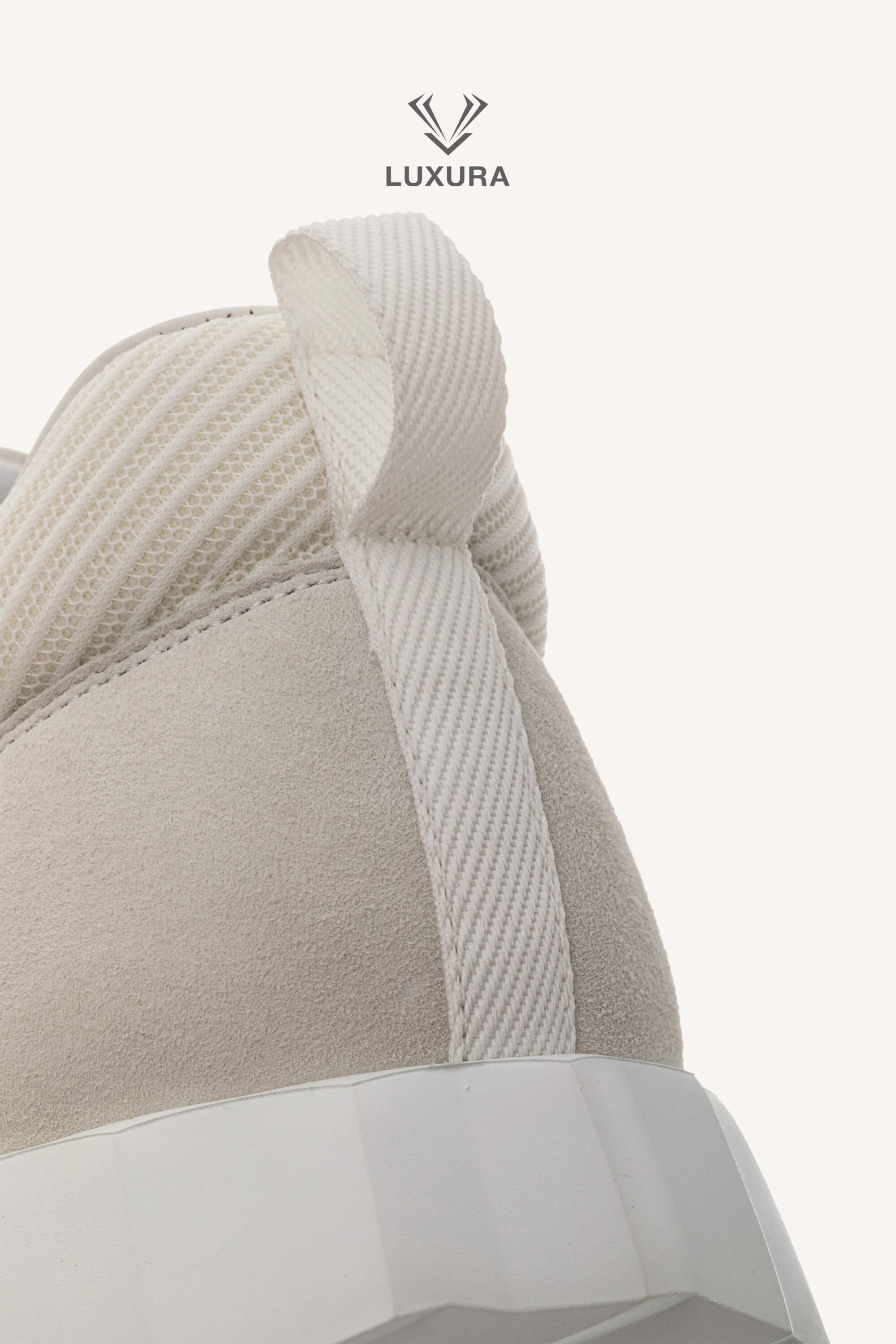 <span style="font-size: 10px;letter-spacing: .15em">HARD TO FIND</span><br> <strong>HERMES</strong><br> <div style="margin-top:10px;font-size:16px">Technical Mesh Suede Goatskin Bouncing Sneaker White 42</div><br> - Image 16