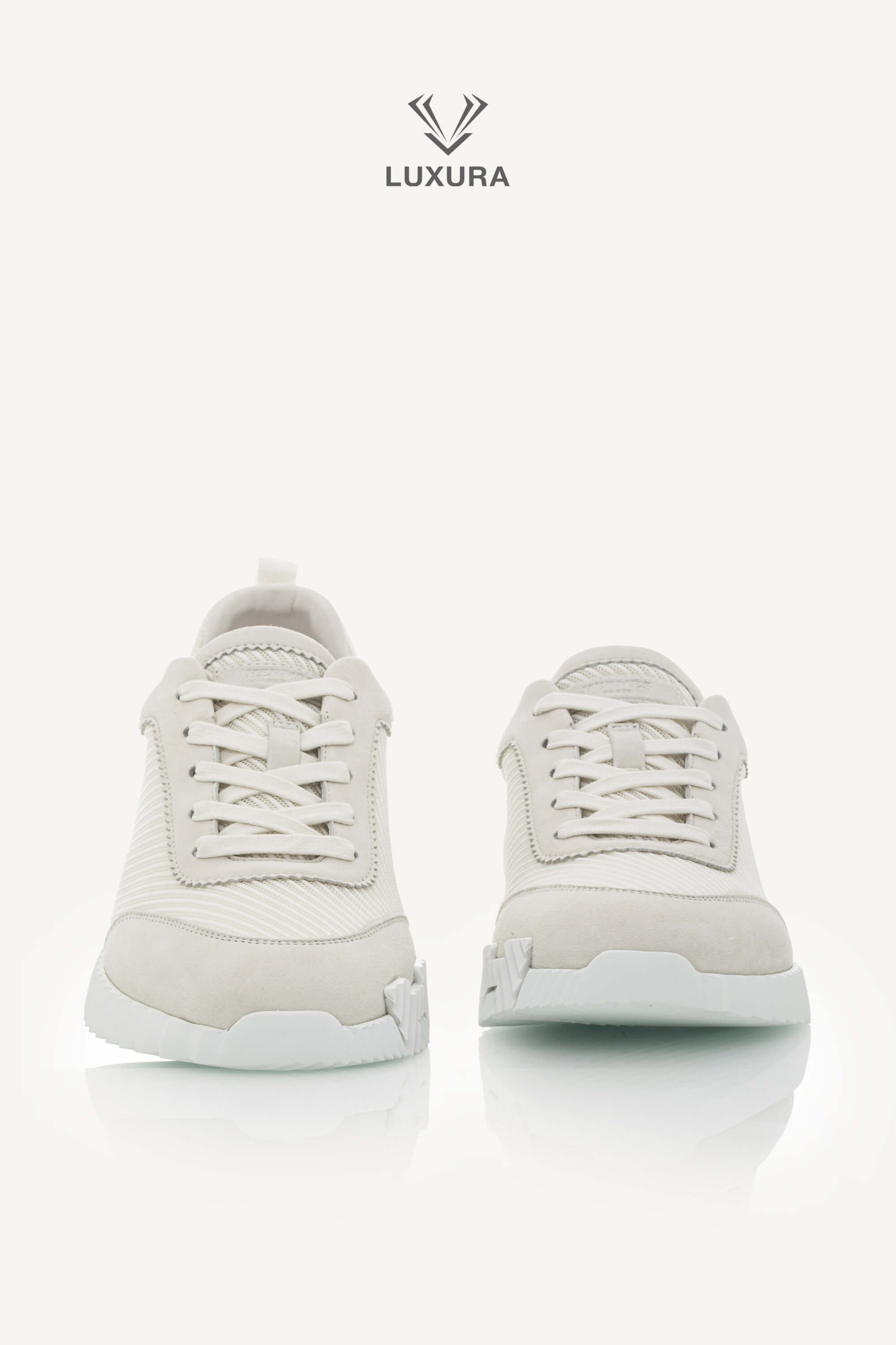 <span style="font-size: 10px;letter-spacing: .15em">HARD TO FIND</span><br> <strong>HERMES</strong><br> <div style="margin-top:10px;font-size:16px">Technical Mesh Suede Goatskin Bouncing Sneaker White 42</div><br> - Image 6
