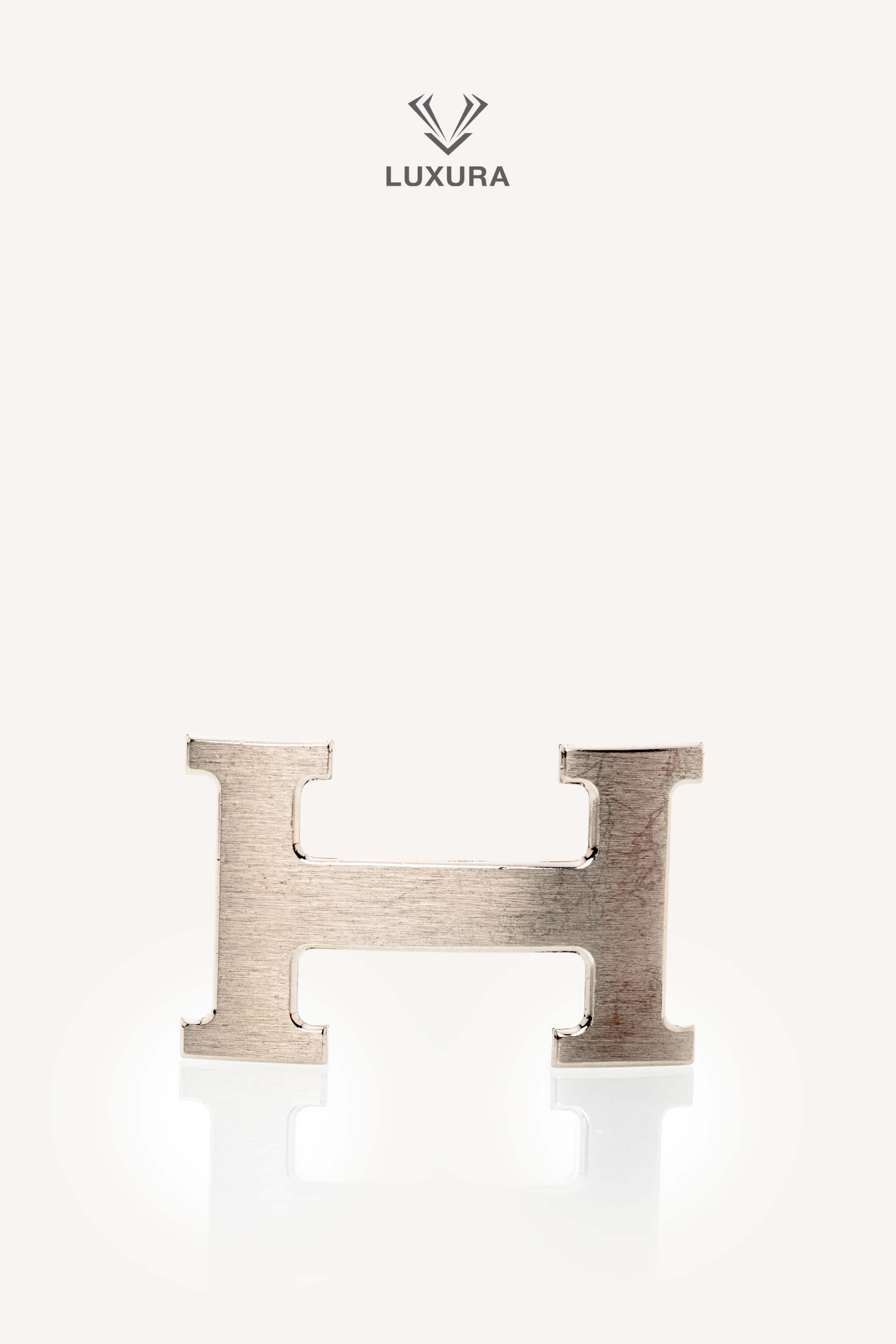 <span style="font-size: 10px;letter-spacing: .15em">BEST DEAL</span><br> <strong>HERMES</strong><br> <div style="margin-top:10px;font-size:16px">H Belt Buckle with Reversible Strap Noir/Gold 85cm</div><br> - Image 7