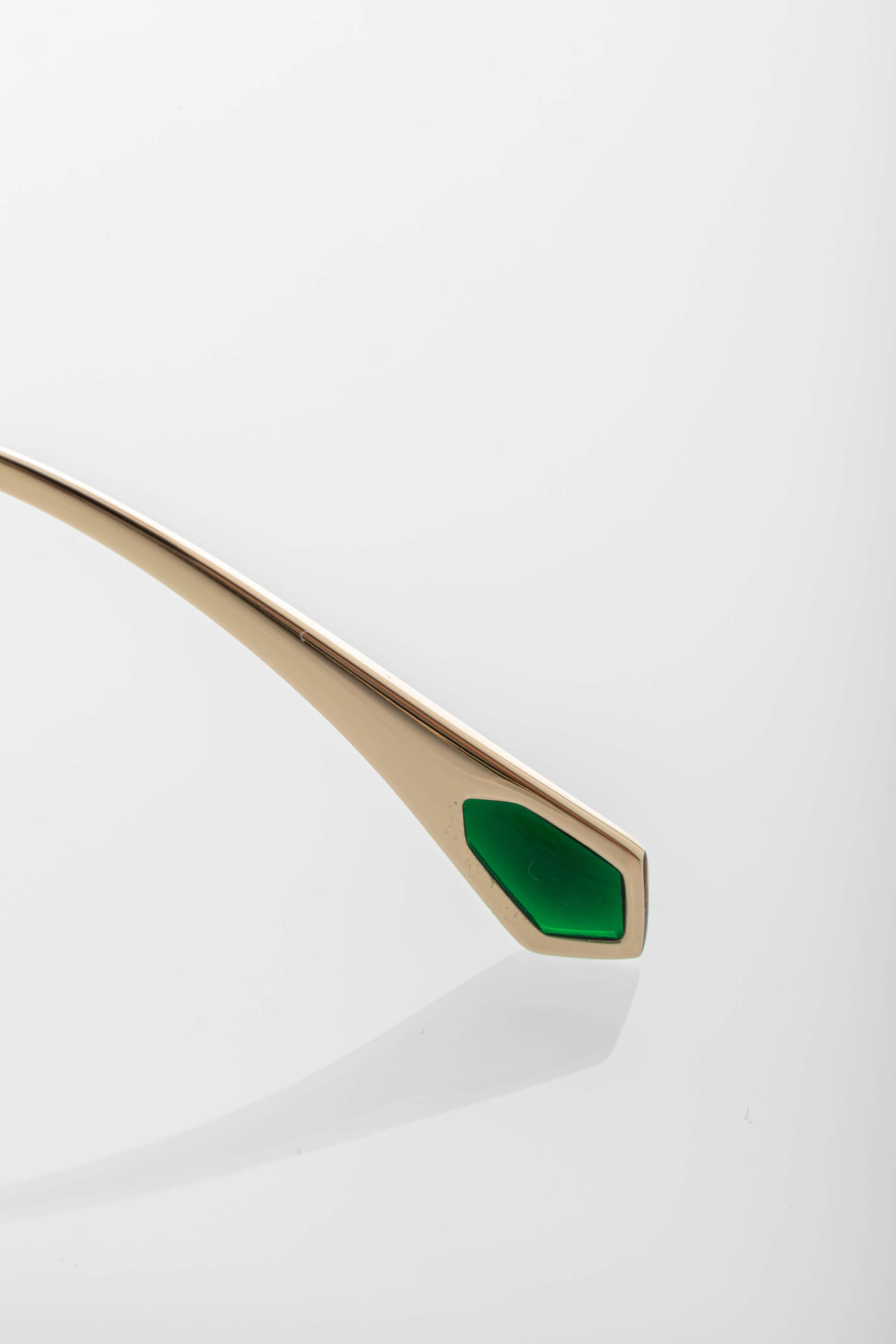 <span style="font-size: 10px;letter-spacing: .15em">HARD TO FIND</span><br><strong> BVLGARI </strong><br><div style="margin-top:10px;font-size:16px">BV6160 278/13 SERPENTEYES Ramadan Kareem Edition Gold Jewel Sunglasses</div><br> - Image 7