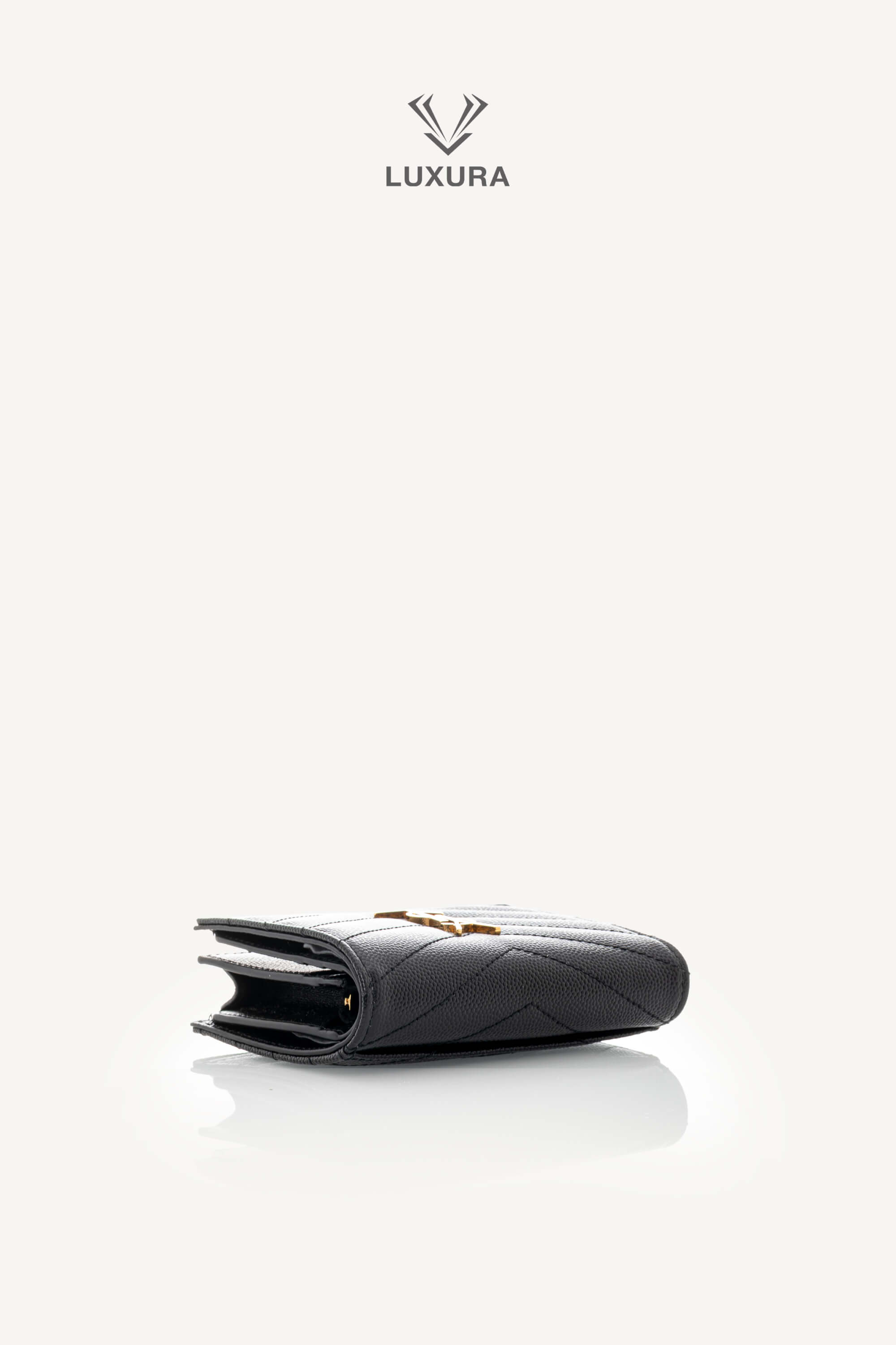 <span style="font-size: 10px;letter-spacing: .15em">BEST DEAL</span><br>            <strong>SAINT LAURENT</strong><br>            <div style="margin-top:10px;font-size:16px">Cassandre Matelasse Flap Card Case in Grain de Poudre Leather</div><br> - Image 16