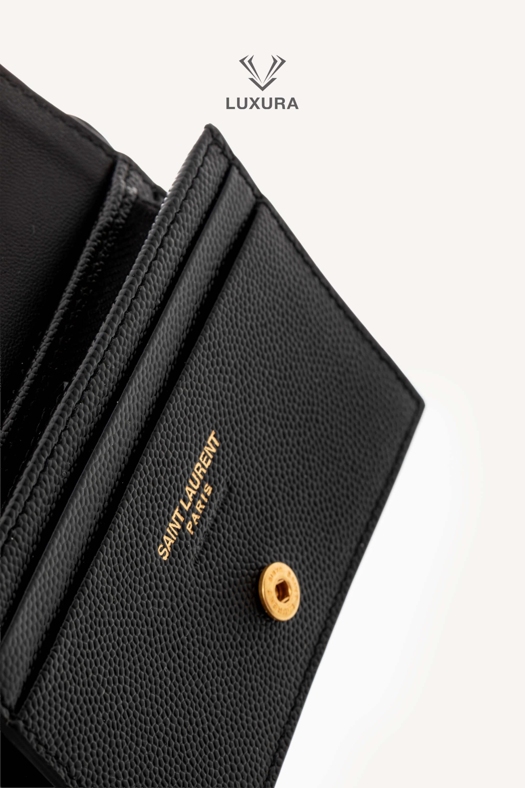 <span style="font-size: 10px;letter-spacing: .15em">BEST DEAL</span><br>            <strong>SAINT LAURENT</strong><br>            <div style="margin-top:10px;font-size:16px">Cassandre Matelasse Flap Card Case in Grain de Poudre Leather</div><br> - Image 7